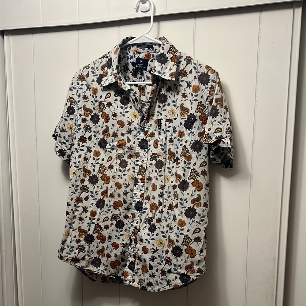 Bob Sherman women’s floral button down shirt medium